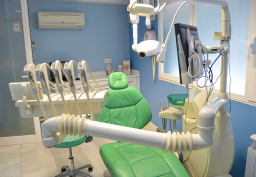 Clínica dental y maxilofacial en Valladolid Dr. Terrón