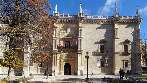 Colegio Mayor Santa Cruz