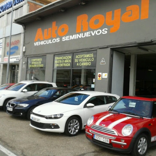 Auto-Royal