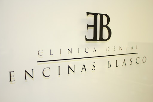 CLINICA DENTAL ENCINAS BLASCO